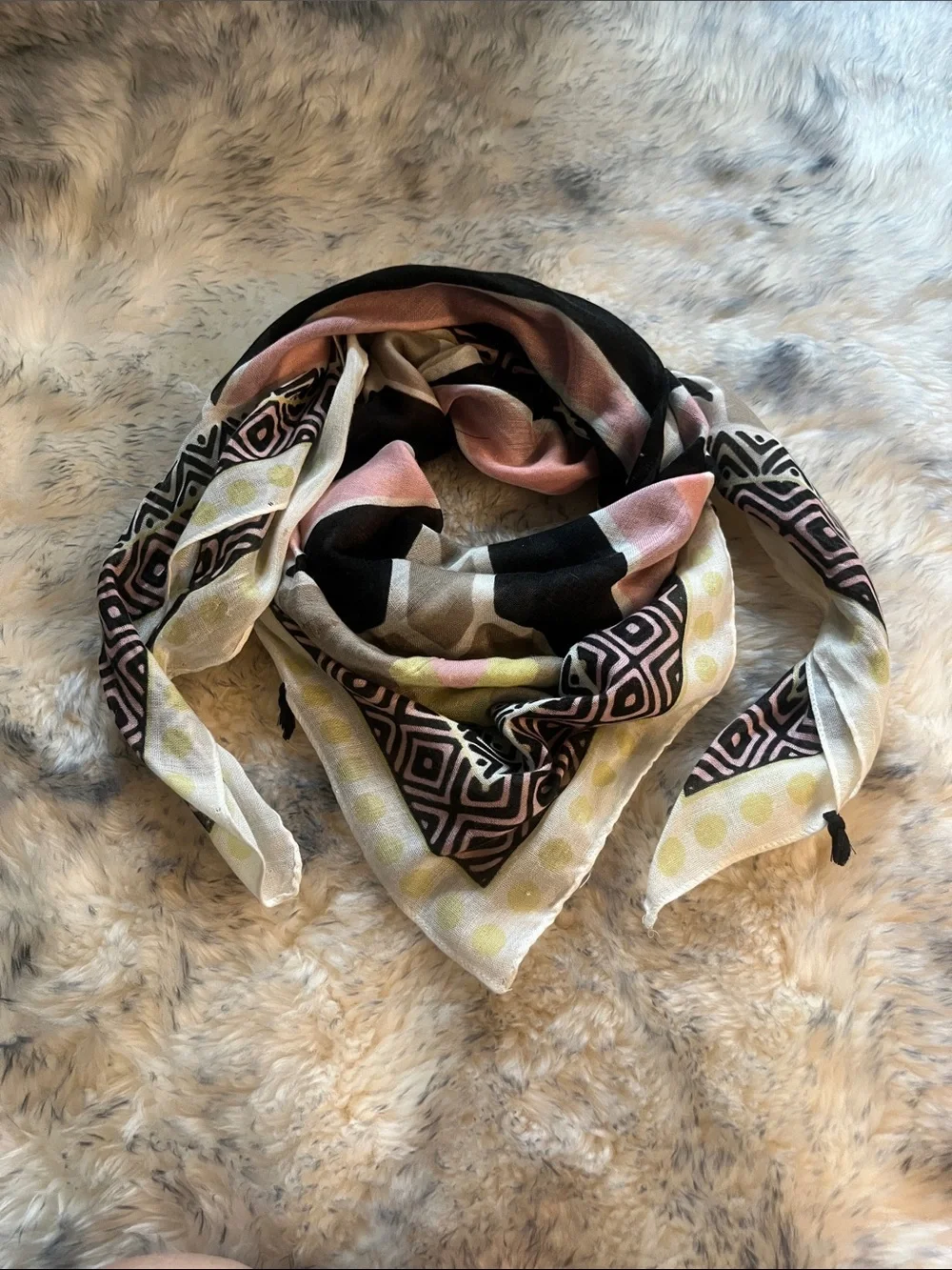 Kendall & Kylie Pink, Black & Cream Geometric Accent Scarf
